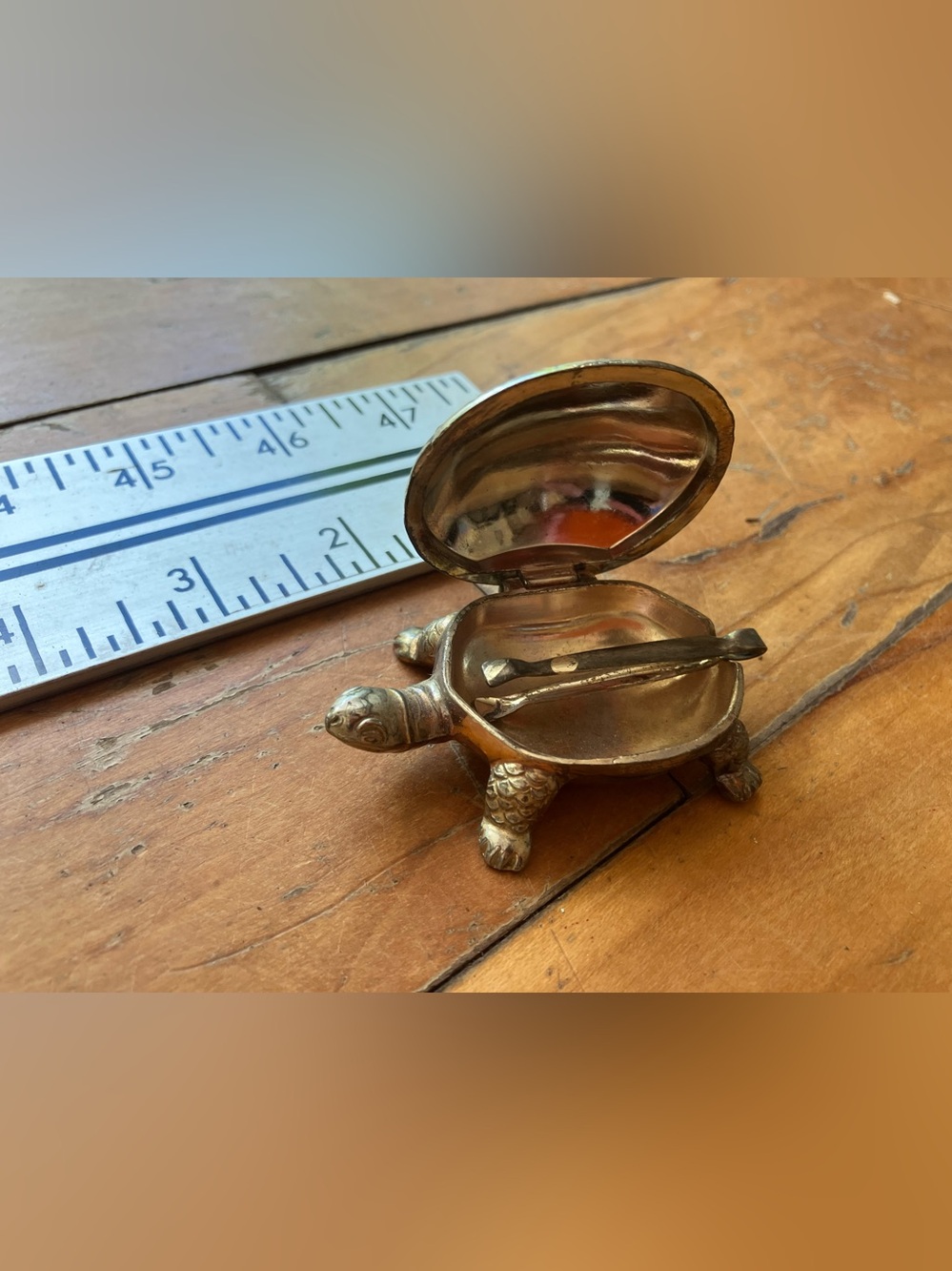 Metal turtle thing - Picture 2 of 5